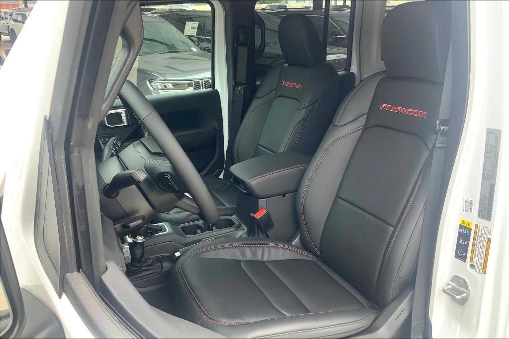 new 2025 Jeep Wrangler car, priced at $55,538