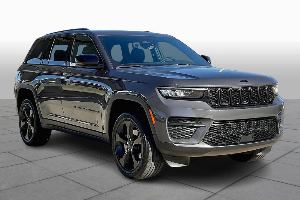 new 2025 Jeep Grand Cherokee car, priced at $42,499