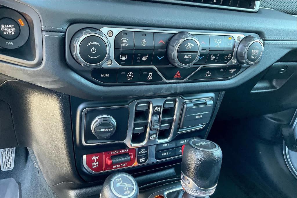 new 2024 Jeep Gladiator car, priced at $51,439