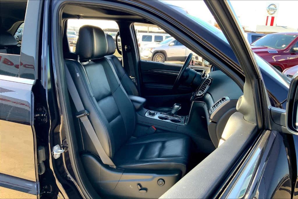 used 2019 Jeep Grand Cherokee car, priced at $22,191