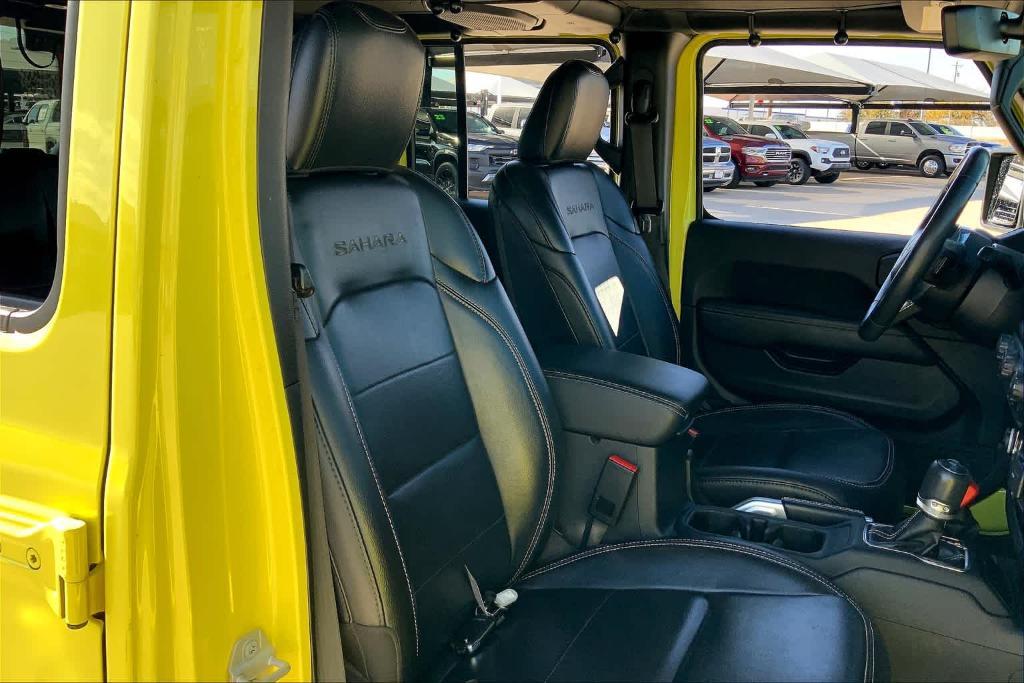 used 2022 Jeep Wrangler Unlimited car, priced at $32,702