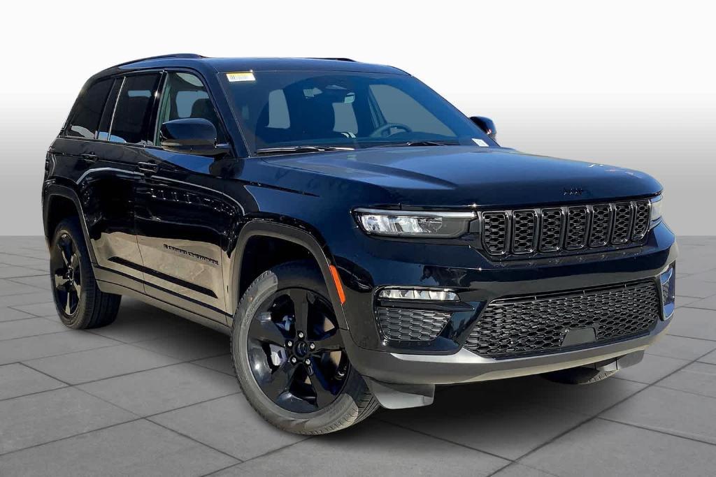 new 2025 Jeep Grand Cherokee car, priced at $45,398