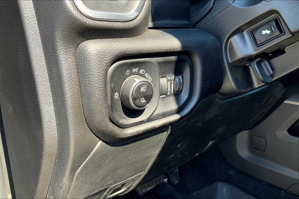 new 2025 Ram 3500 car, priced at $84,275