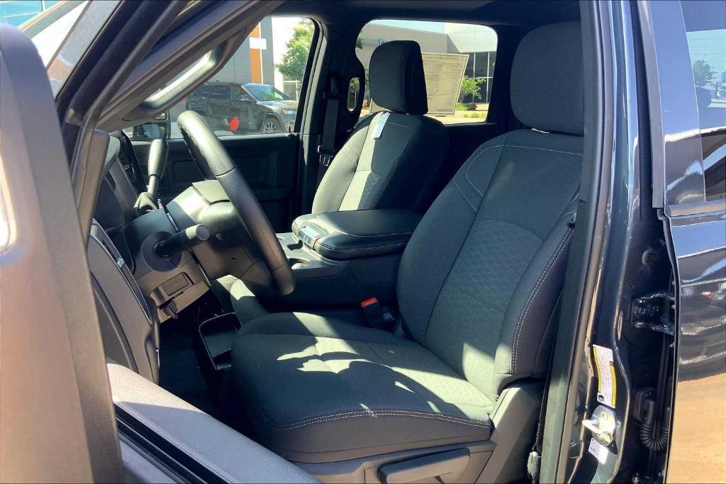 new 2025 Ram 2500 car, priced at $62,360