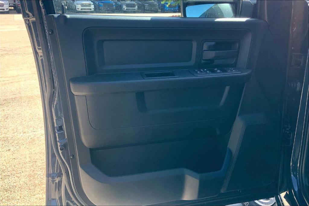 new 2025 Ram 2500 car, priced at $62,360