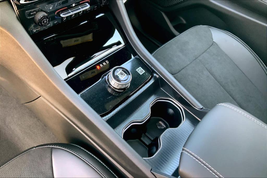 new 2025 Jeep Grand Cherokee car, priced at $39,080