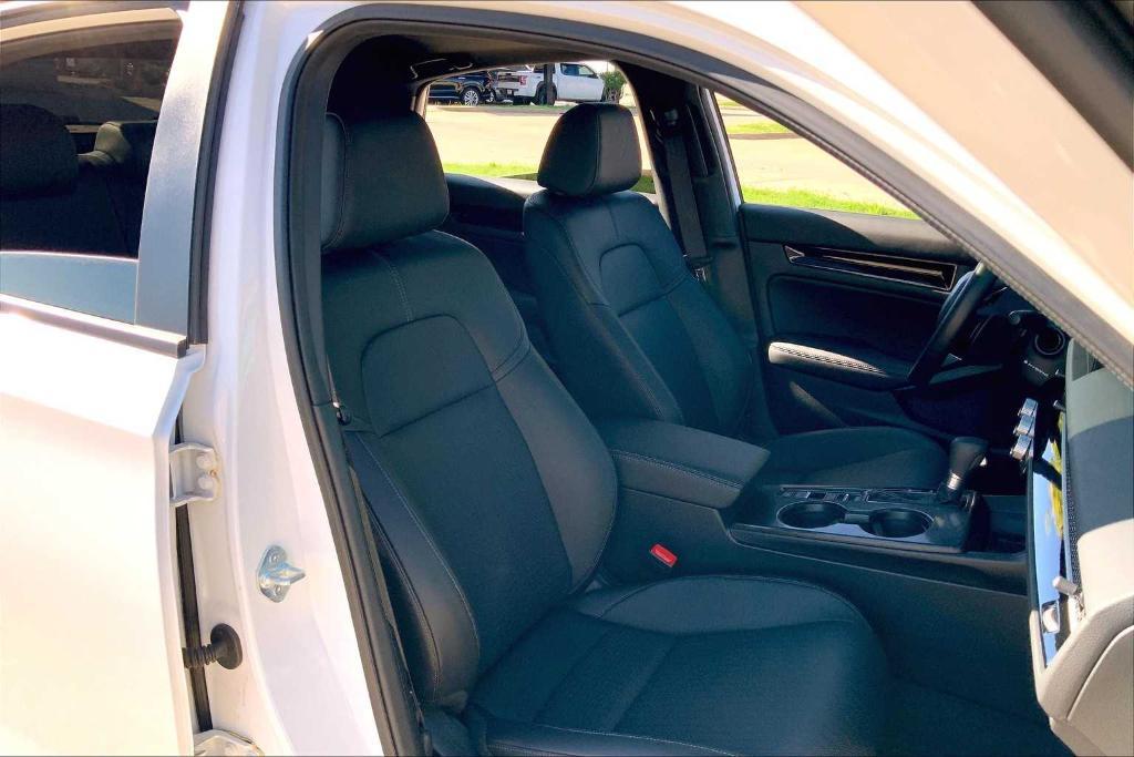 used 2025 Honda Civic Hybrid car, priced at $31,891
