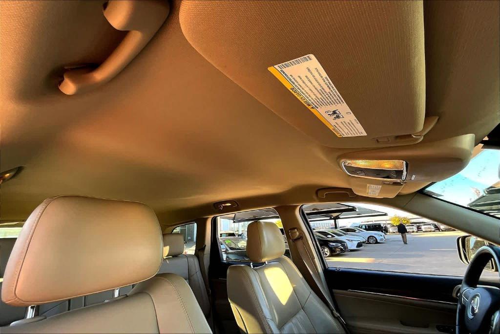 used 2015 Jeep Grand Cherokee car, priced at $12,237