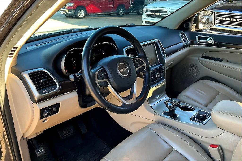used 2015 Jeep Grand Cherokee car, priced at $12,237