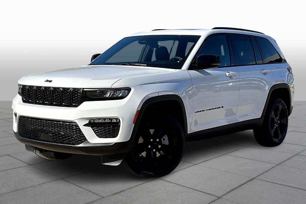 new 2025 Jeep Grand Cherokee car, priced at $46,498