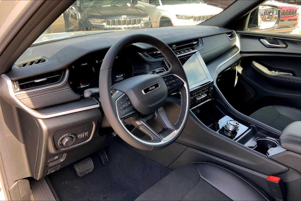 new 2025 Jeep Grand Cherokee L car, priced at $39,630