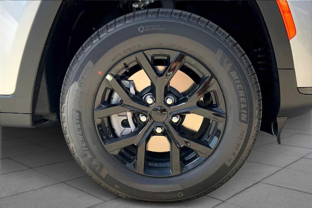 new 2025 Jeep Grand Cherokee L car, priced at $39,630