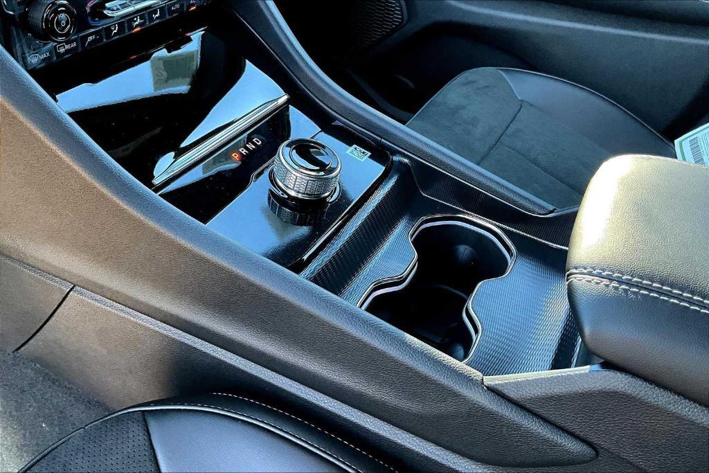 new 2025 Jeep Grand Cherokee car, priced at $39,639