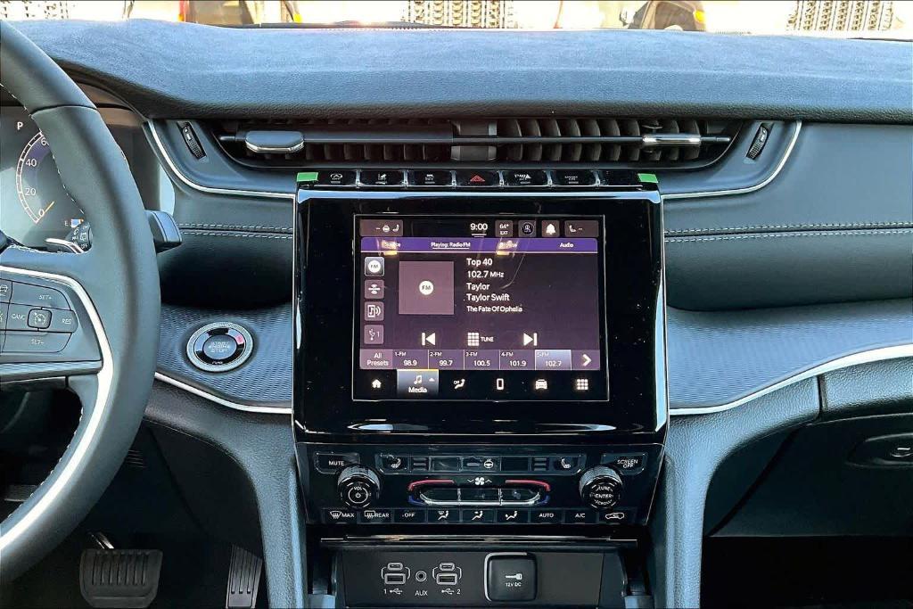 new 2025 Jeep Grand Cherokee L car, priced at $41,255