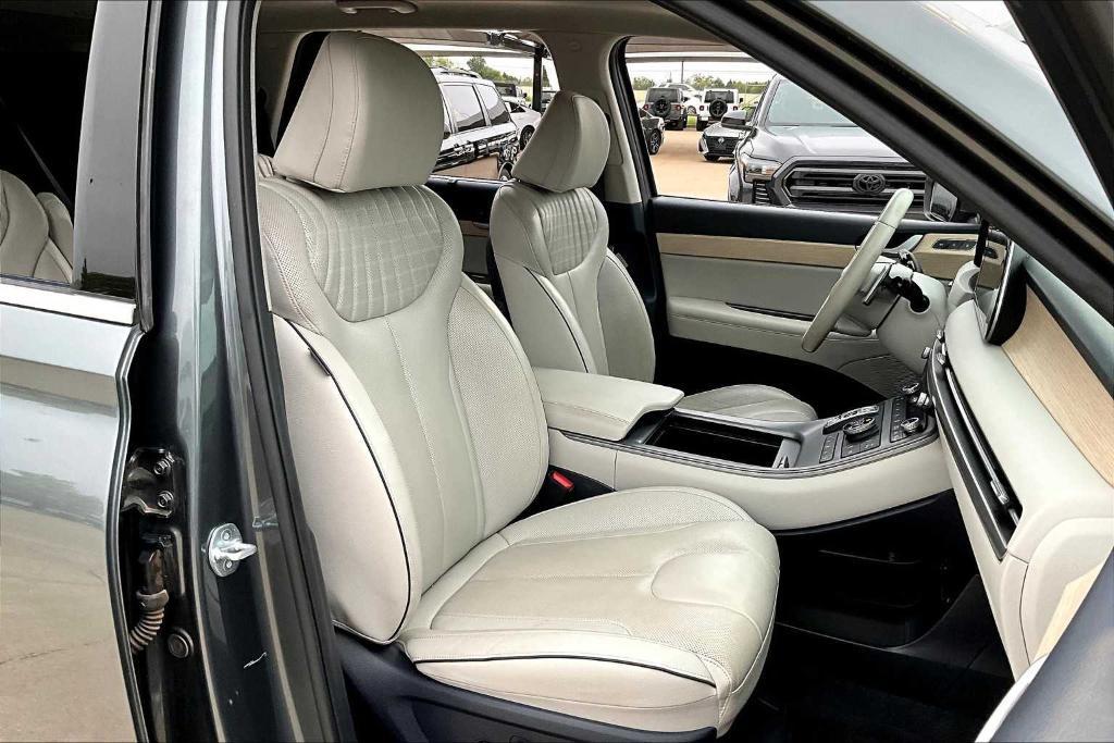 used 2023 Hyundai Palisade car, priced at $37,891