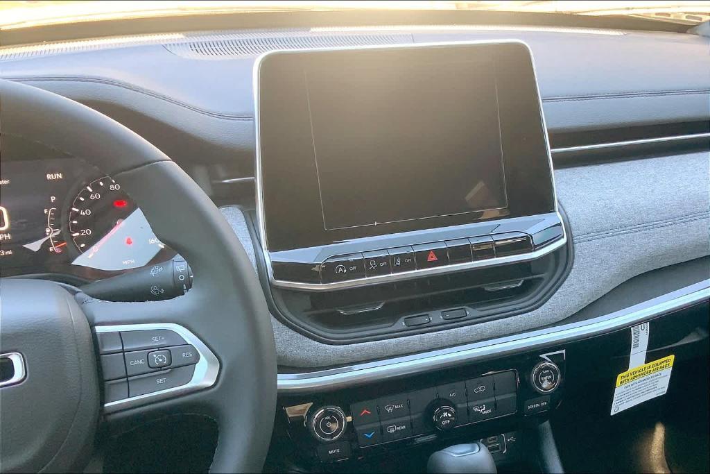 new 2025 Jeep Compass car, priced at $23,187