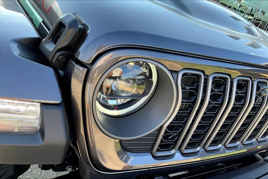 new 2025 Jeep Wrangler car, priced at $61,955