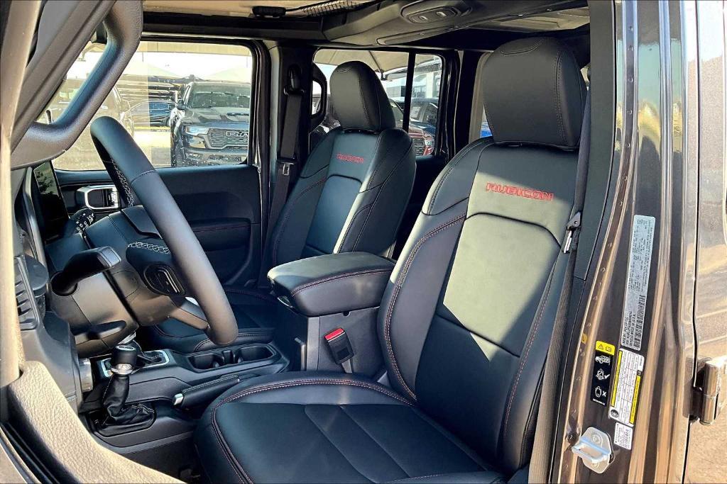 new 2025 Jeep Wrangler car, priced at $61,955