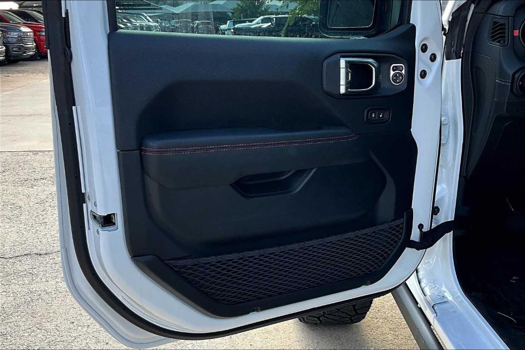 new 2025 Jeep Wrangler car, priced at $68,346
