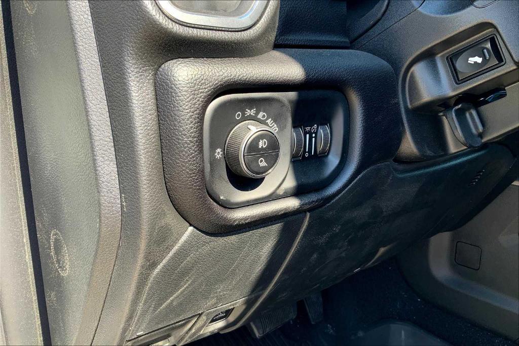 new 2025 Ram 2500 car, priced at $75,880