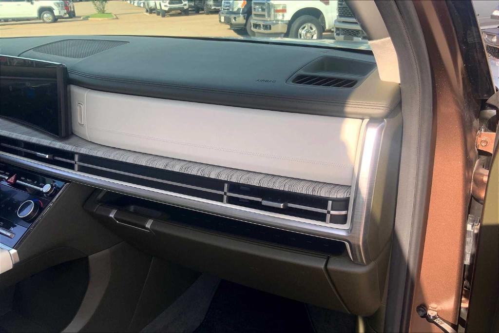 used 2024 Hyundai Santa Fe car, priced at $39,941