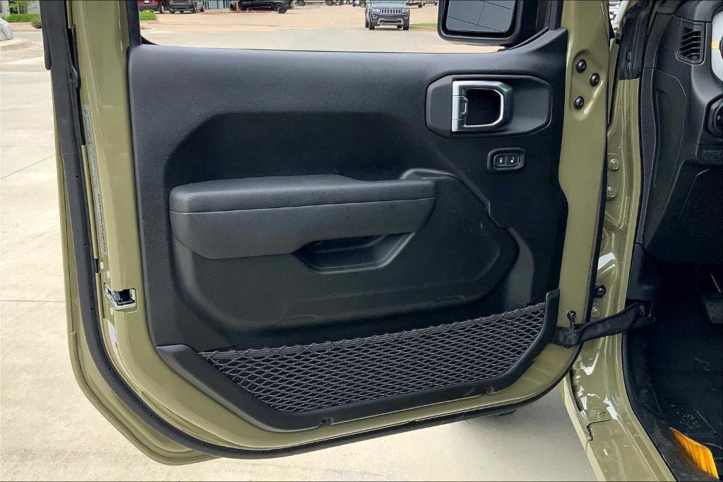 new 2025 Jeep Wrangler car, priced at $32,358