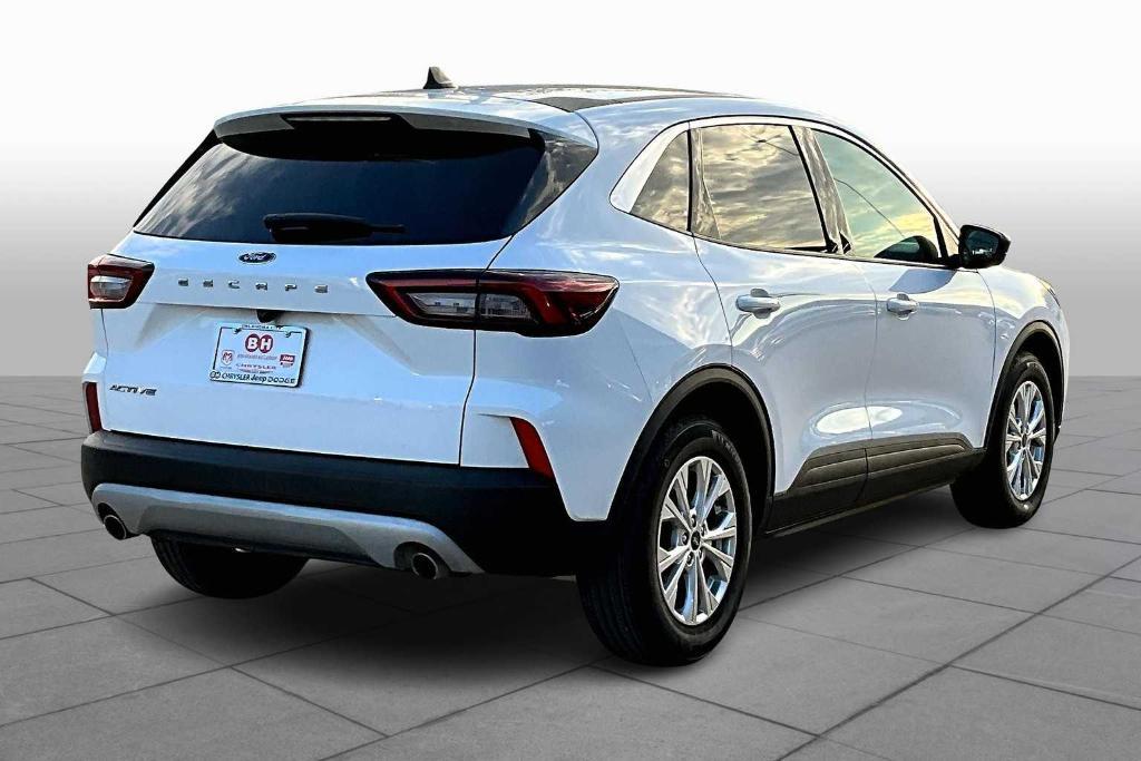 used 2024 Ford Escape car, priced at $21,591