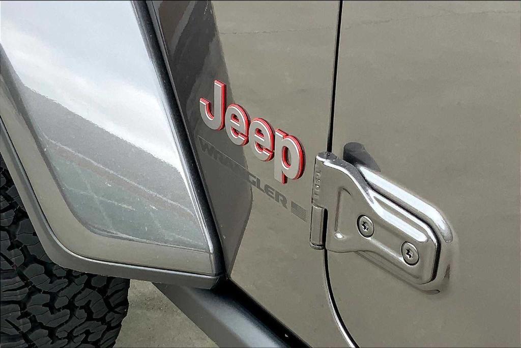 new 2025 Jeep Wrangler car, priced at $52,243