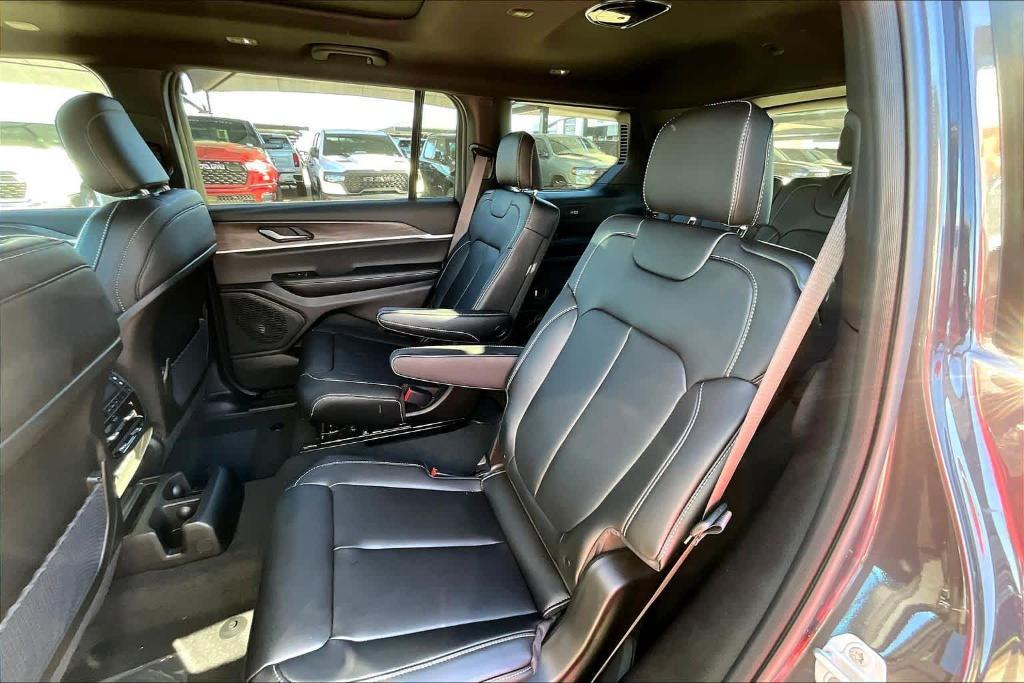 new 2025 Jeep Grand Cherokee L car, priced at $47,035