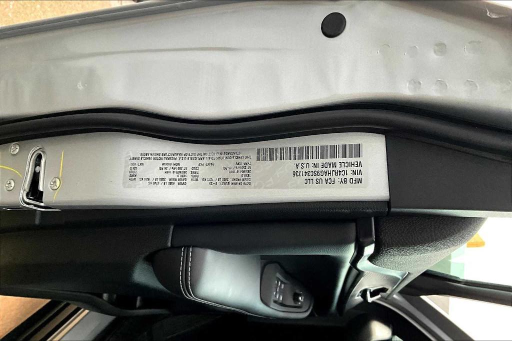 new 2025 Jeep Grand Cherokee car, priced at $40,648