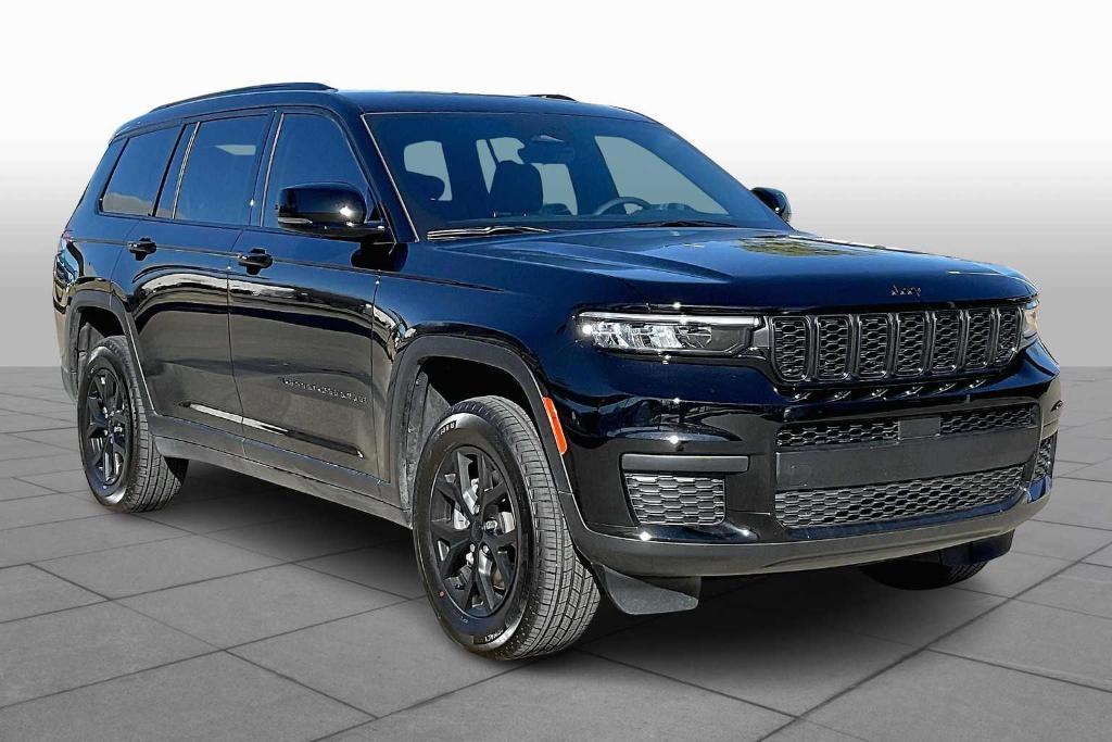 new 2025 Jeep Grand Cherokee L car, priced at $42,499