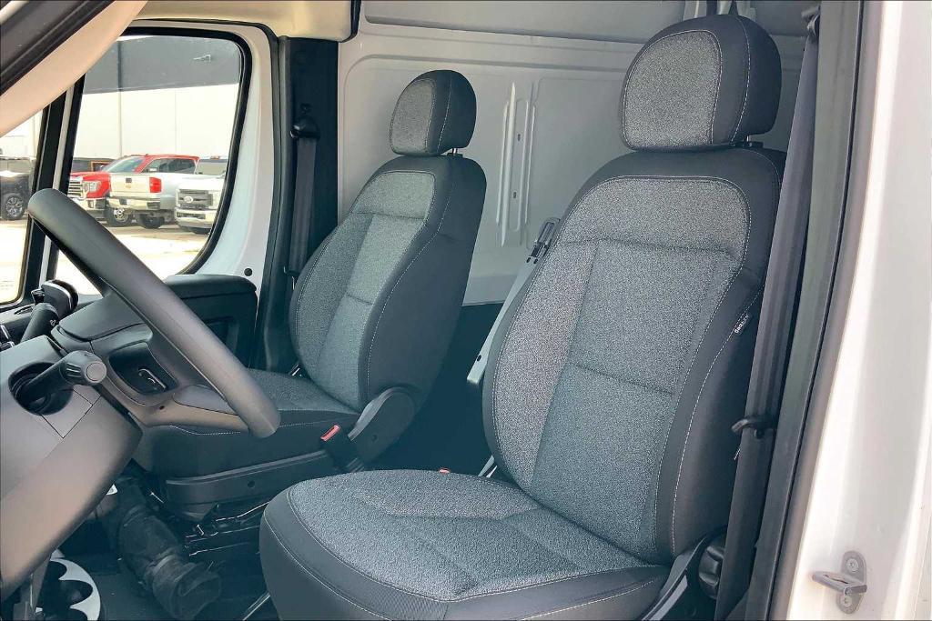 new 2025 Ram ProMaster 2500 car, priced at $50,062