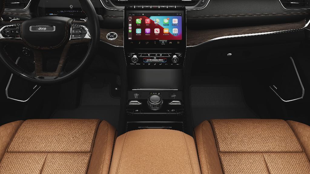 new 2025 Jeep Grand Cherokee L car, priced at $55,611