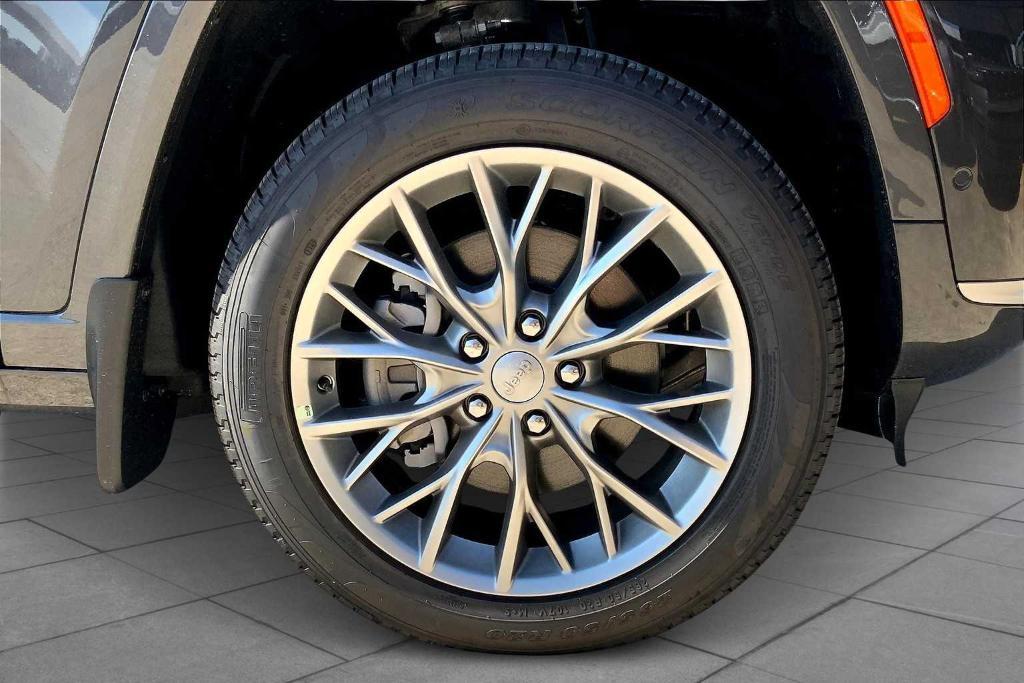 new 2025 Jeep Grand Cherokee L car, priced at $53,245