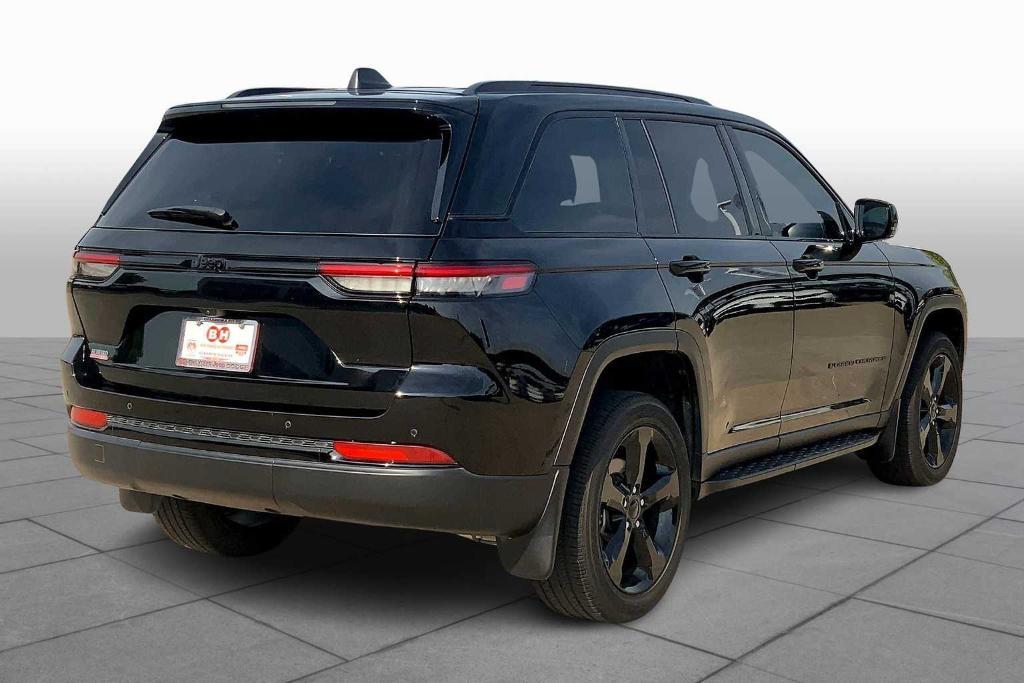 used 2024 Jeep Grand Cherokee car, priced at $31,257