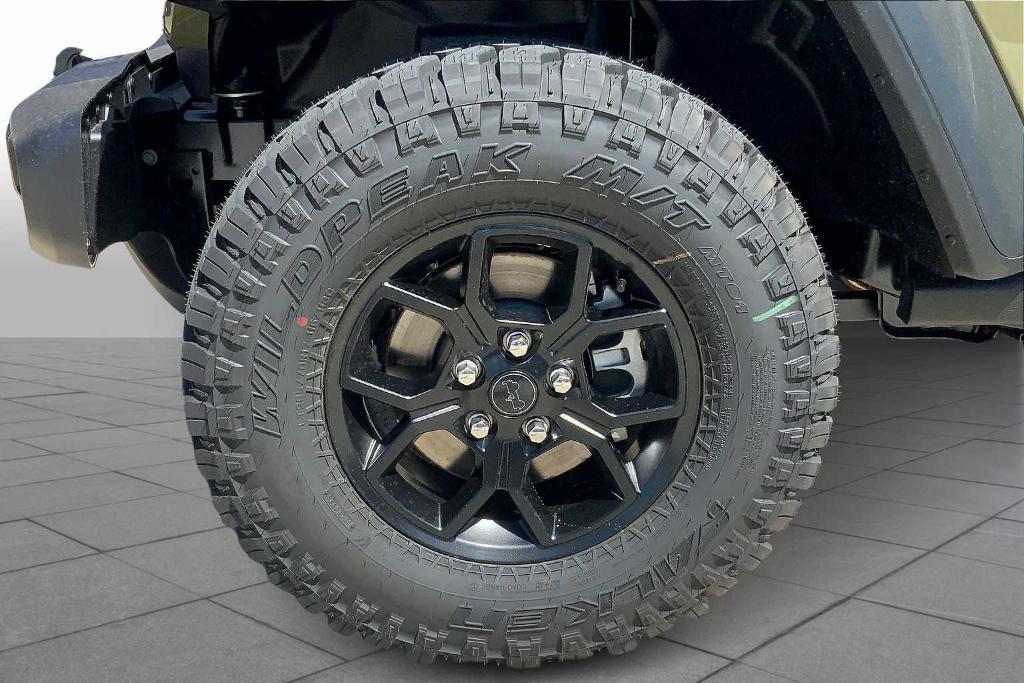new 2025 Jeep Wrangler car, priced at $47,275