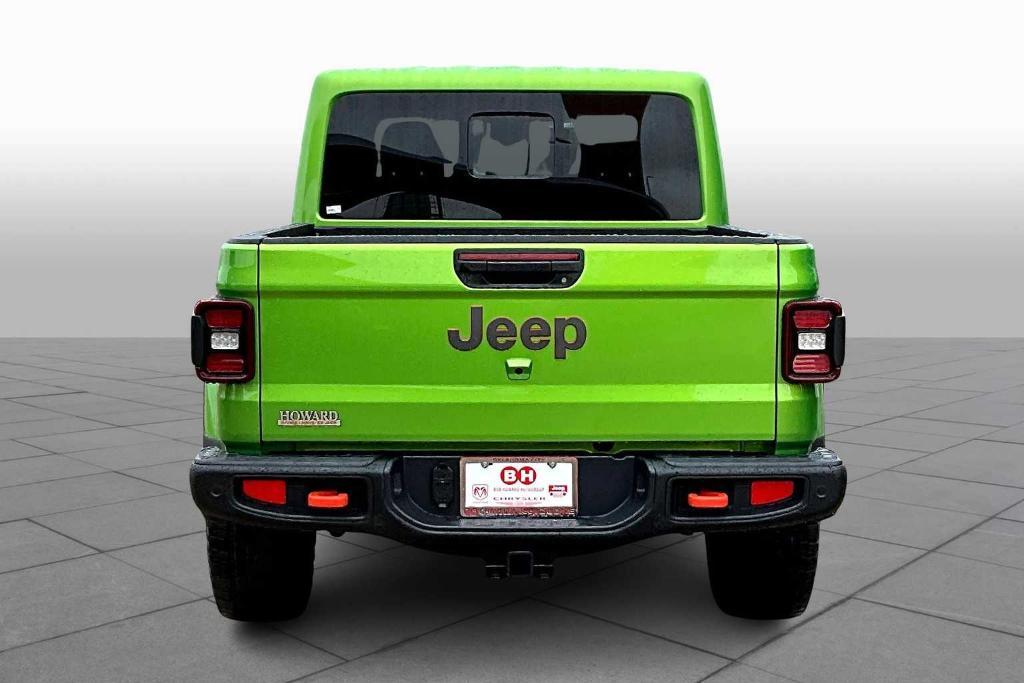 new 2025 Jeep Gladiator car, priced at $52,657