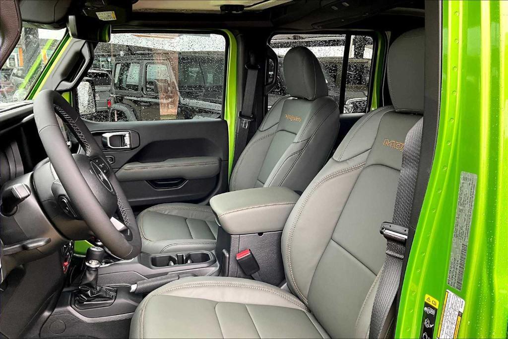 new 2025 Jeep Gladiator car, priced at $52,657