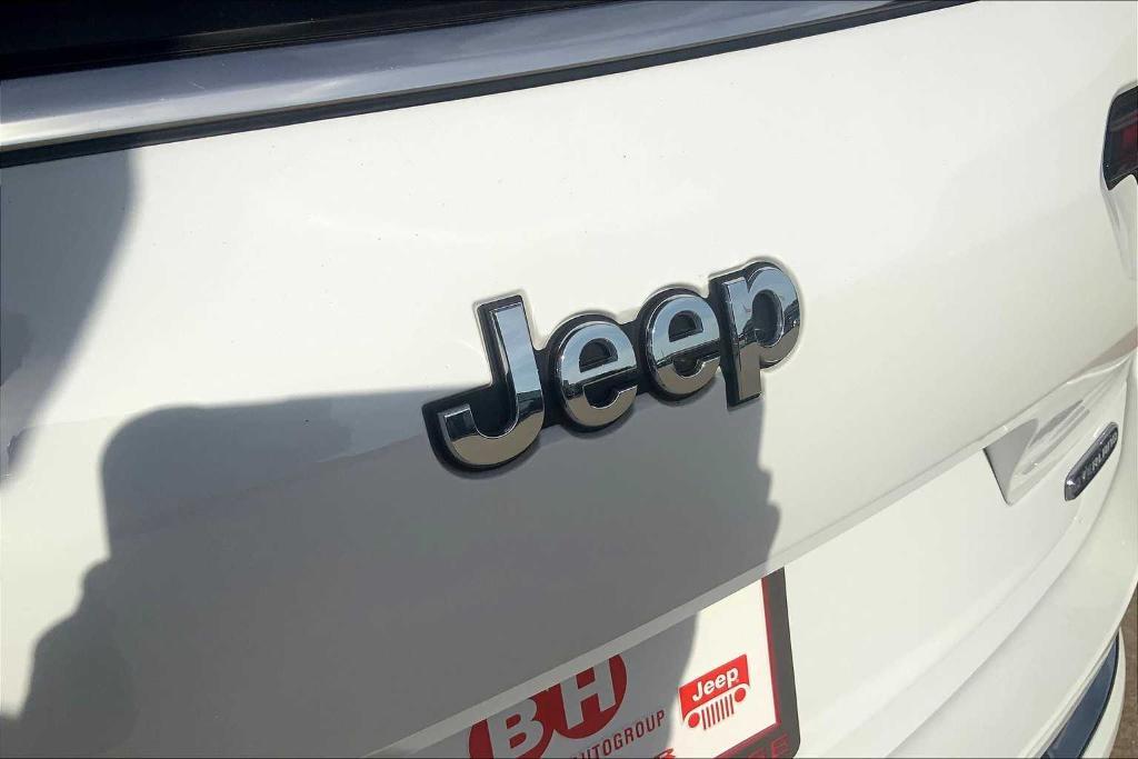 used 2022 Jeep Grand Cherokee L car, priced at $38,271