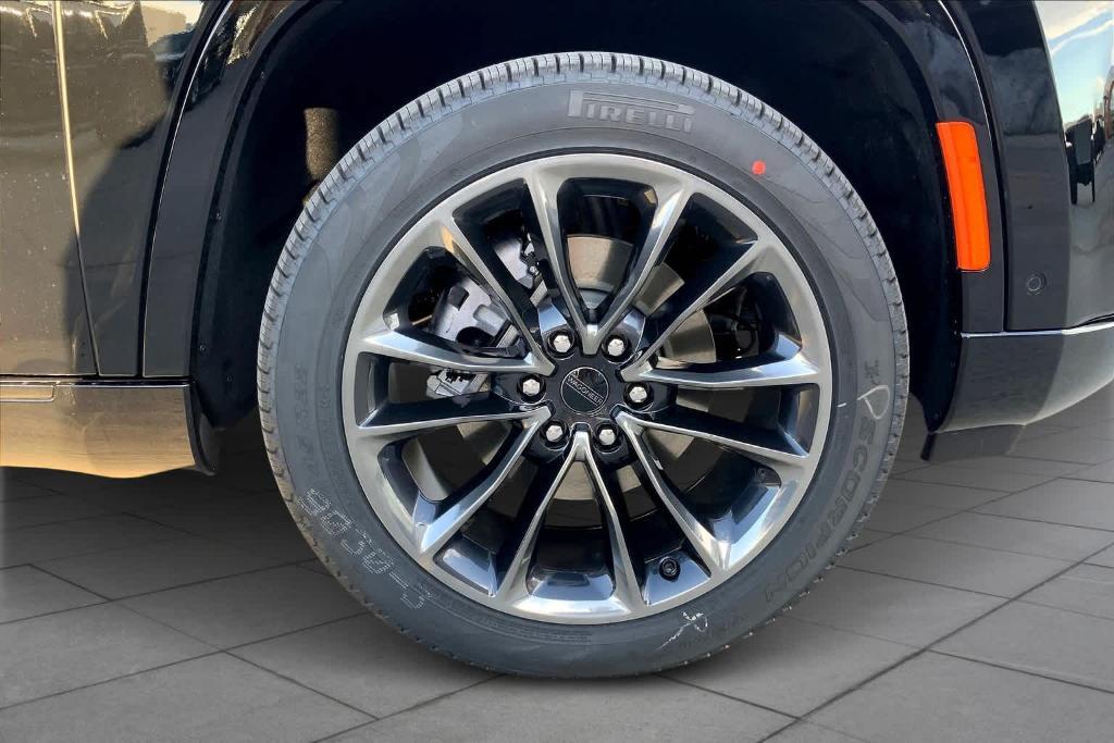 new 2025 Jeep Grand Wagoneer car, priced at $93,940