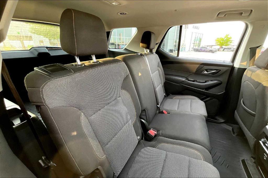 used 2021 Chevrolet Traverse car, priced at $19,575