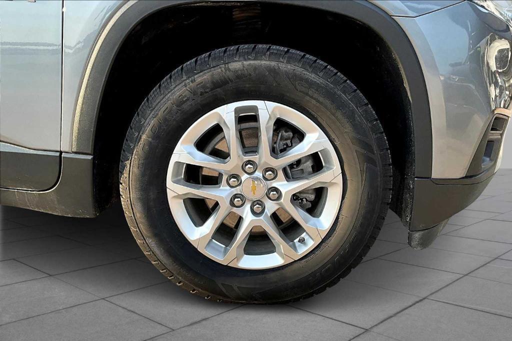 used 2021 Chevrolet Traverse car, priced at $19,575
