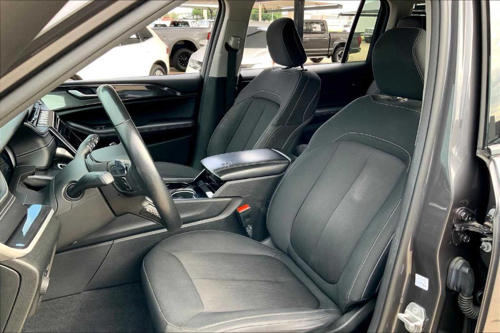 used 2022 Jeep Grand Cherokee L car, priced at $30,975