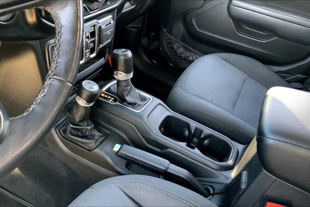 used 2022 Jeep Wrangler Unlimited car, priced at $33,795