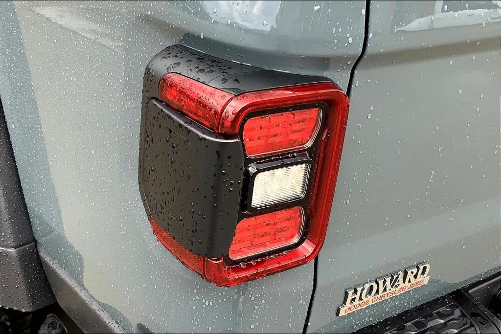 new 2025 Jeep Gladiator car, priced at $50,050