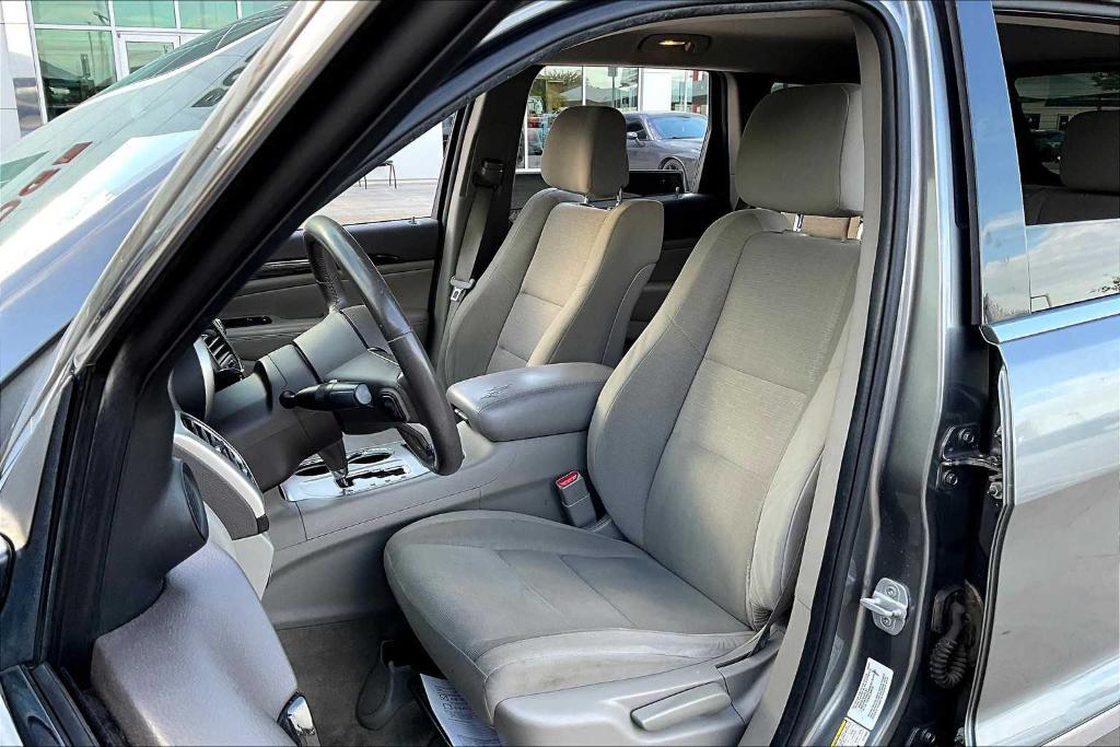 used 2012 Jeep Grand Cherokee car, priced at $7,971