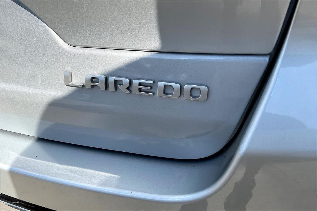 new 2024 Jeep Grand Cherokee car, priced at $37,999