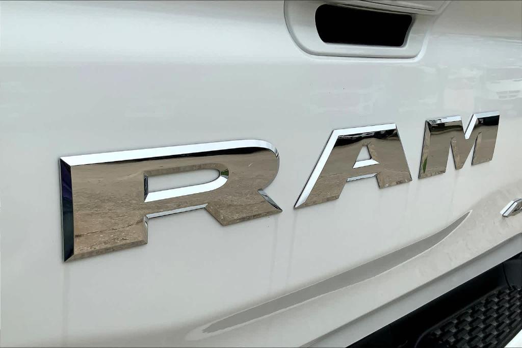 new 2025 Ram 1500 car, priced at $62,260