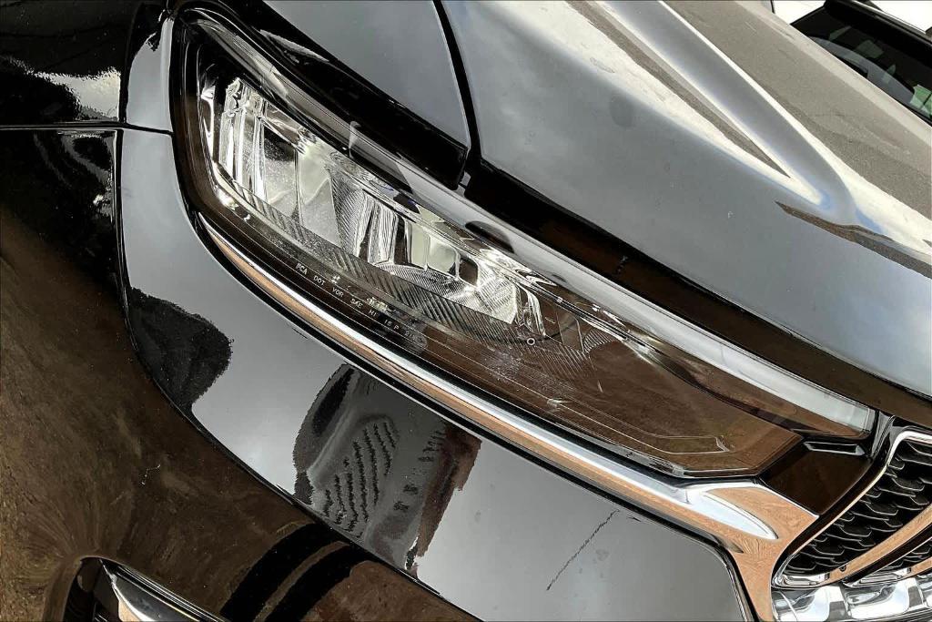 new 2025 Jeep Grand Cherokee car, priced at $38,145