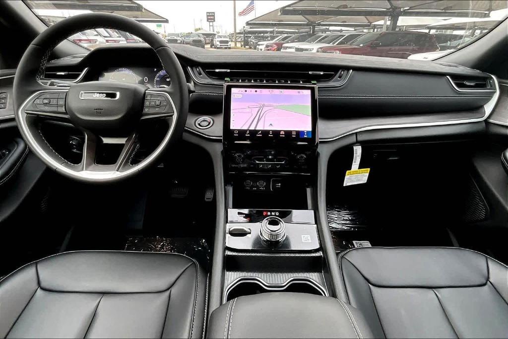 new 2025 Jeep Grand Cherokee car, priced at $38,145